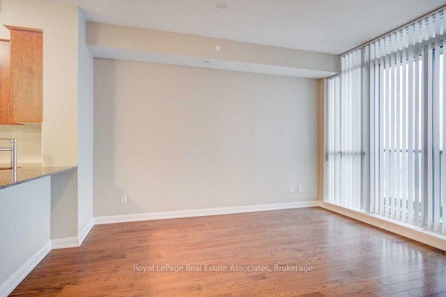 205 SHERWAY GARDENS RD in Toronto