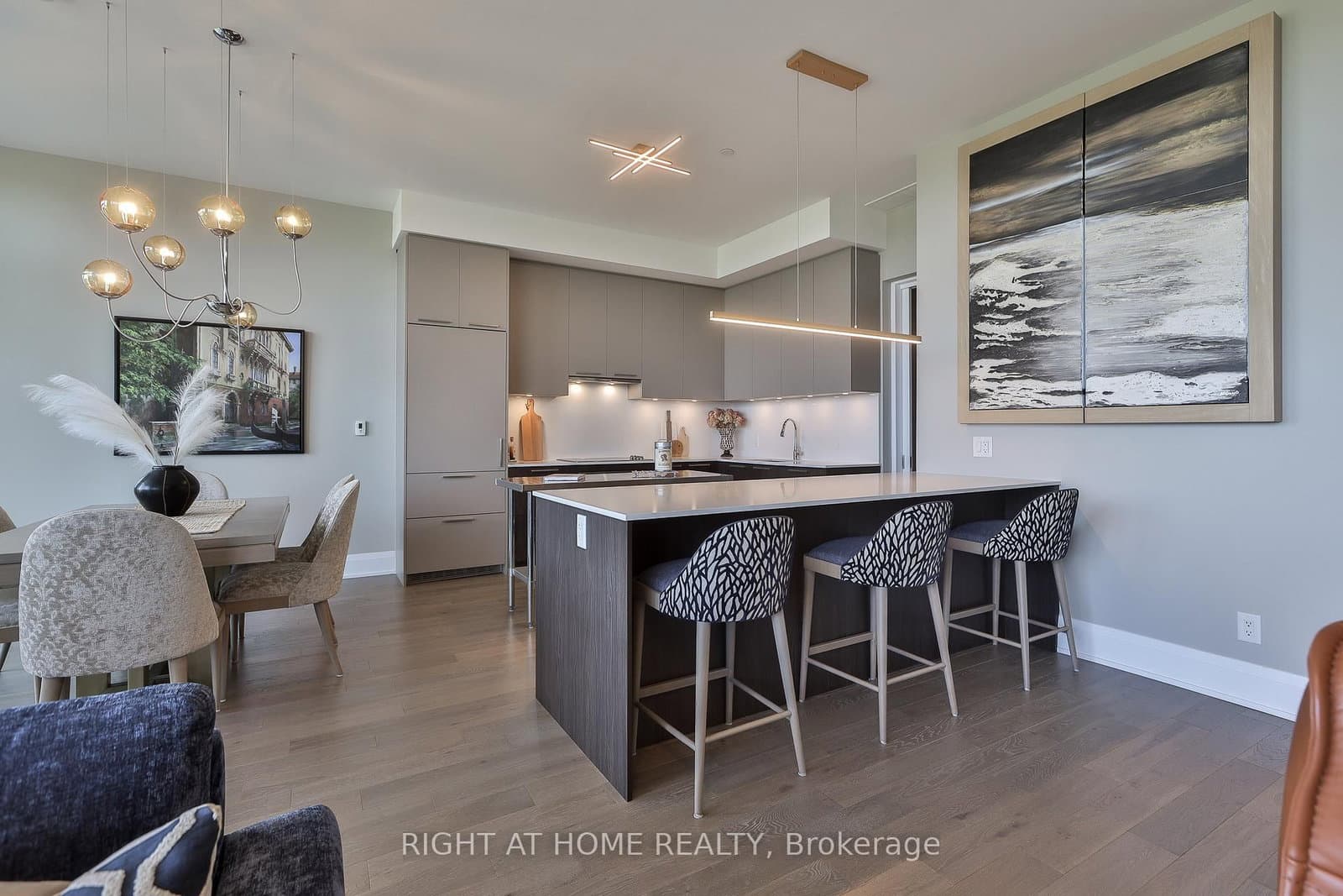 20 BRIN DR in Toronto