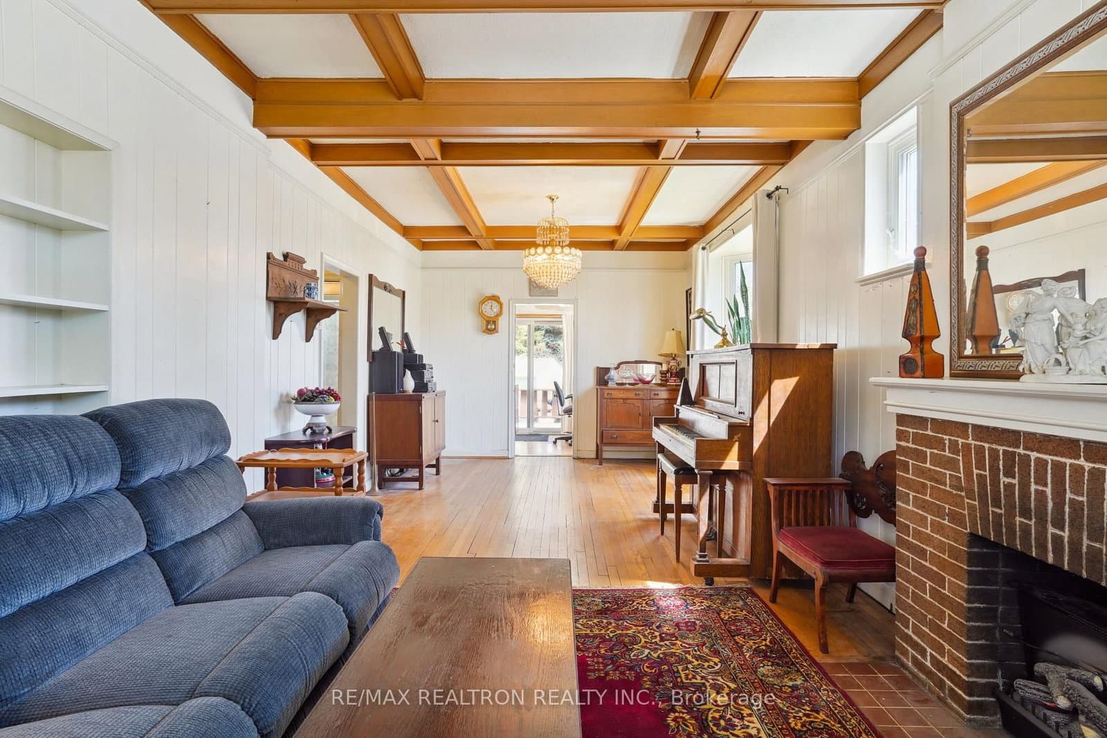 2585 W LAKE SHORE BLVD in Toronto