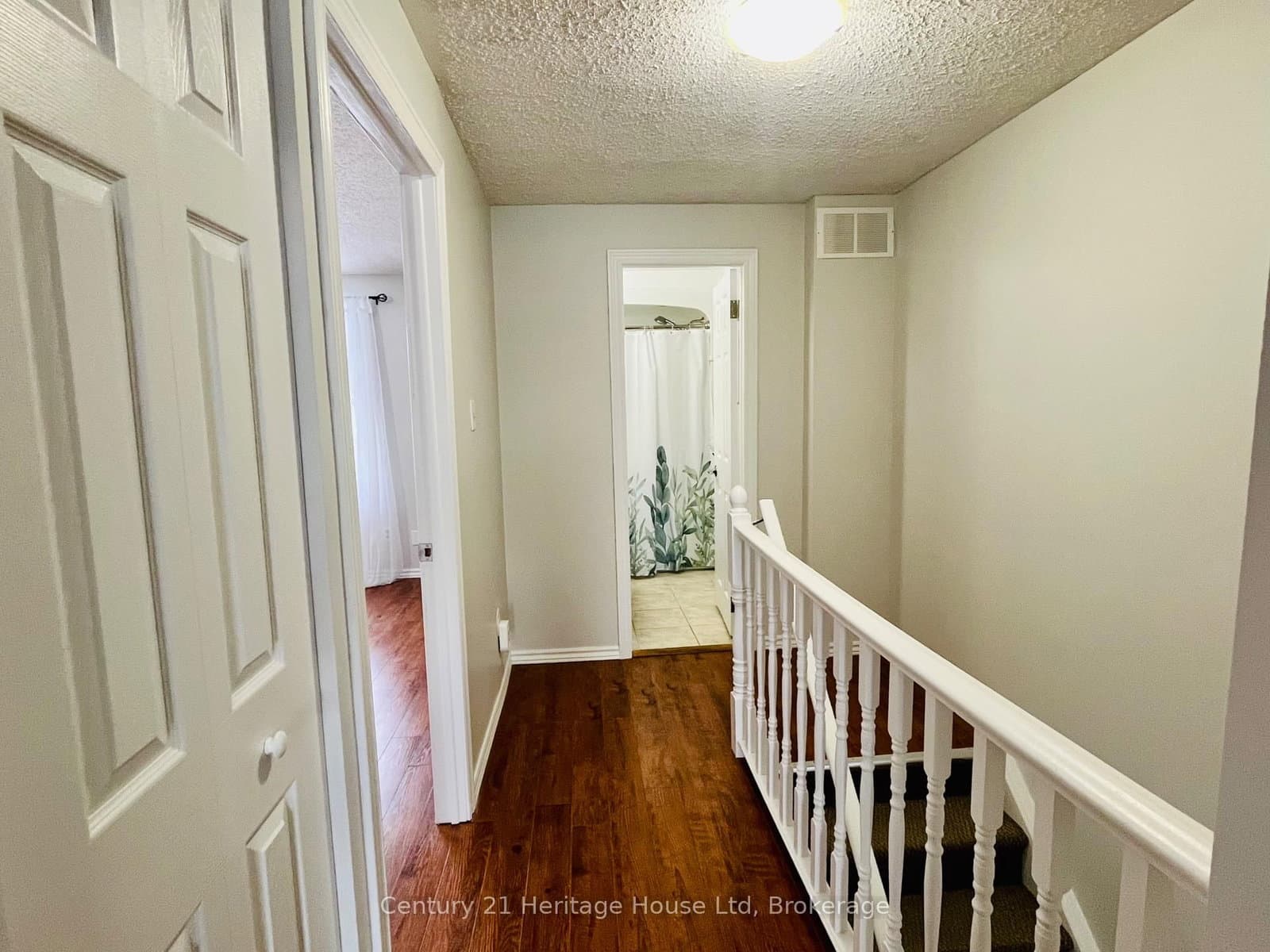 539 WILLOW RD in Guelph - Property View