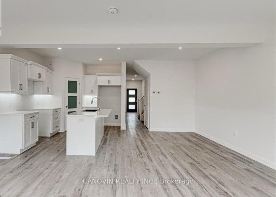 1 MILLER DR in Lucan Biddulph - Property View
