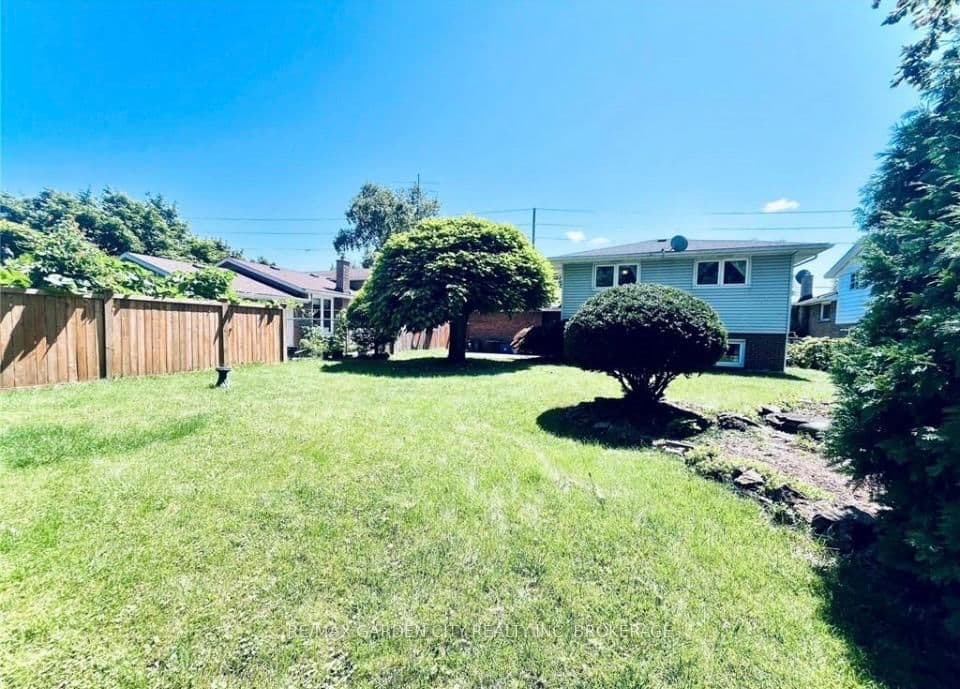 73 LAKESHORE RD in St. Catharines - Property View