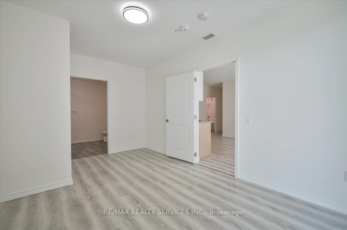 181 S ELMIRA RD in Guelph - Property View