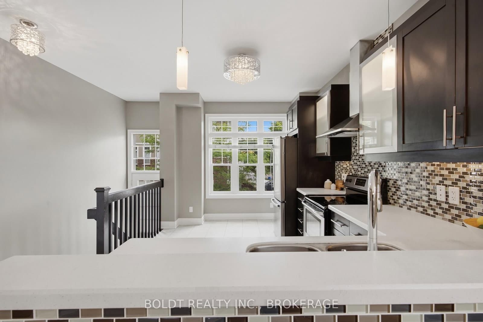 41 DURKSEN DR in St. Catharines - Property View