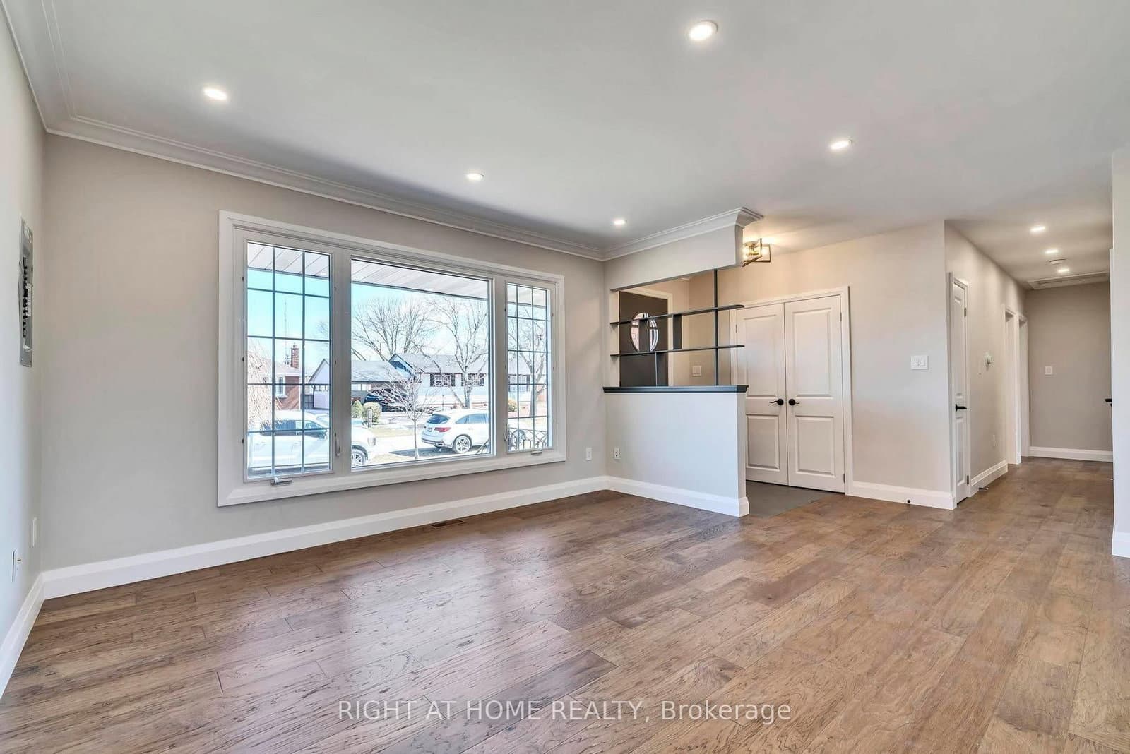 43 WHITE ST in St. Catharines - Property View