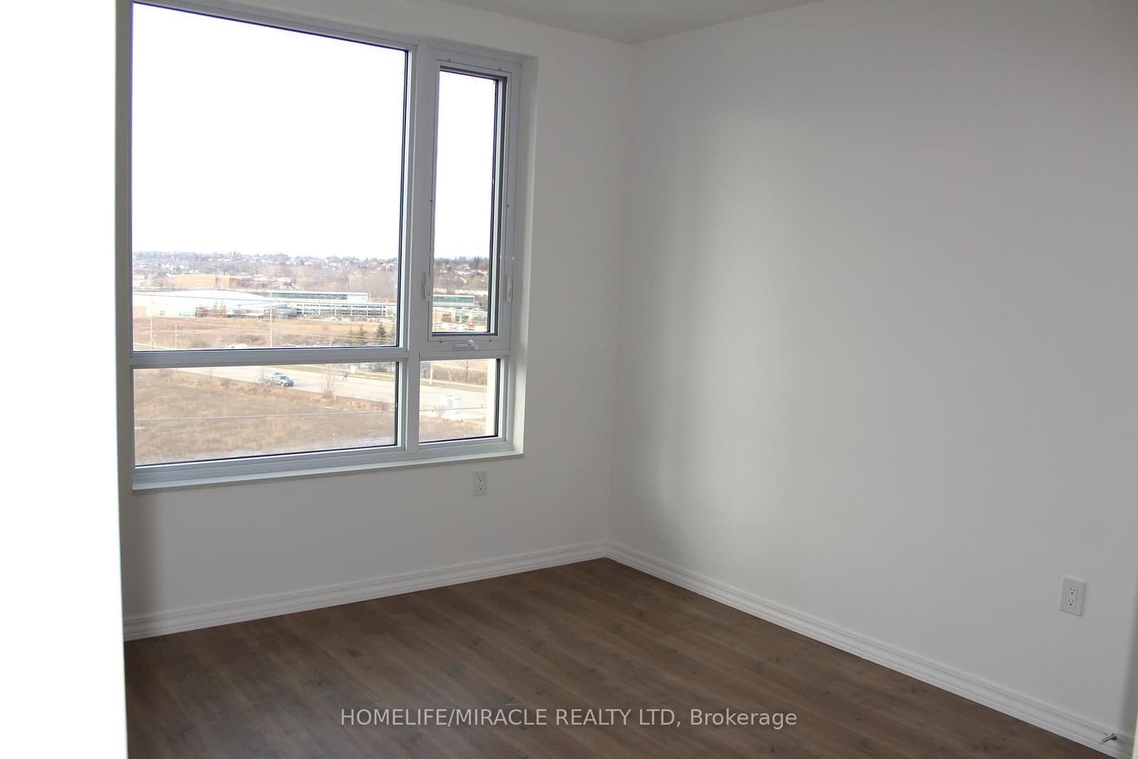 1098 PAISLEY RD in Guelph - Property View