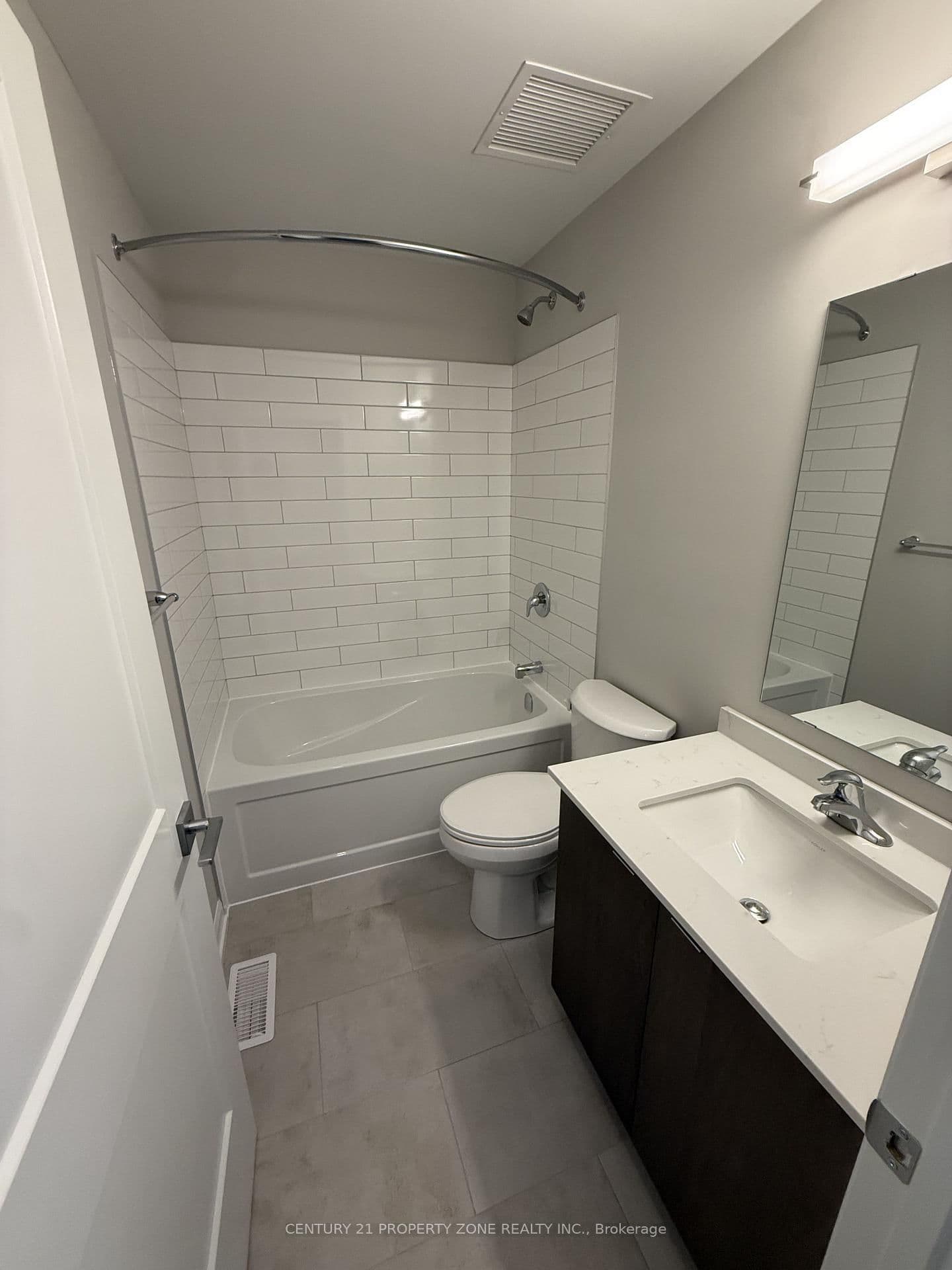 708 WOOLWICH ST in Guelph - Property View
