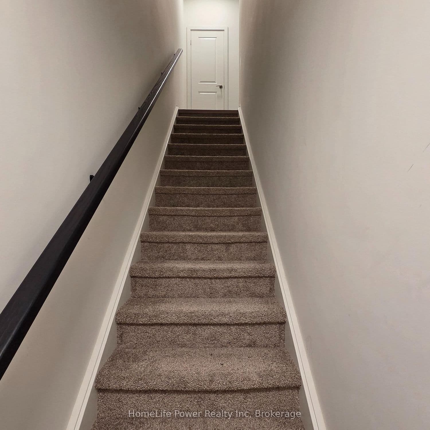 824 WOOLWICH ST in Guelph - Property View