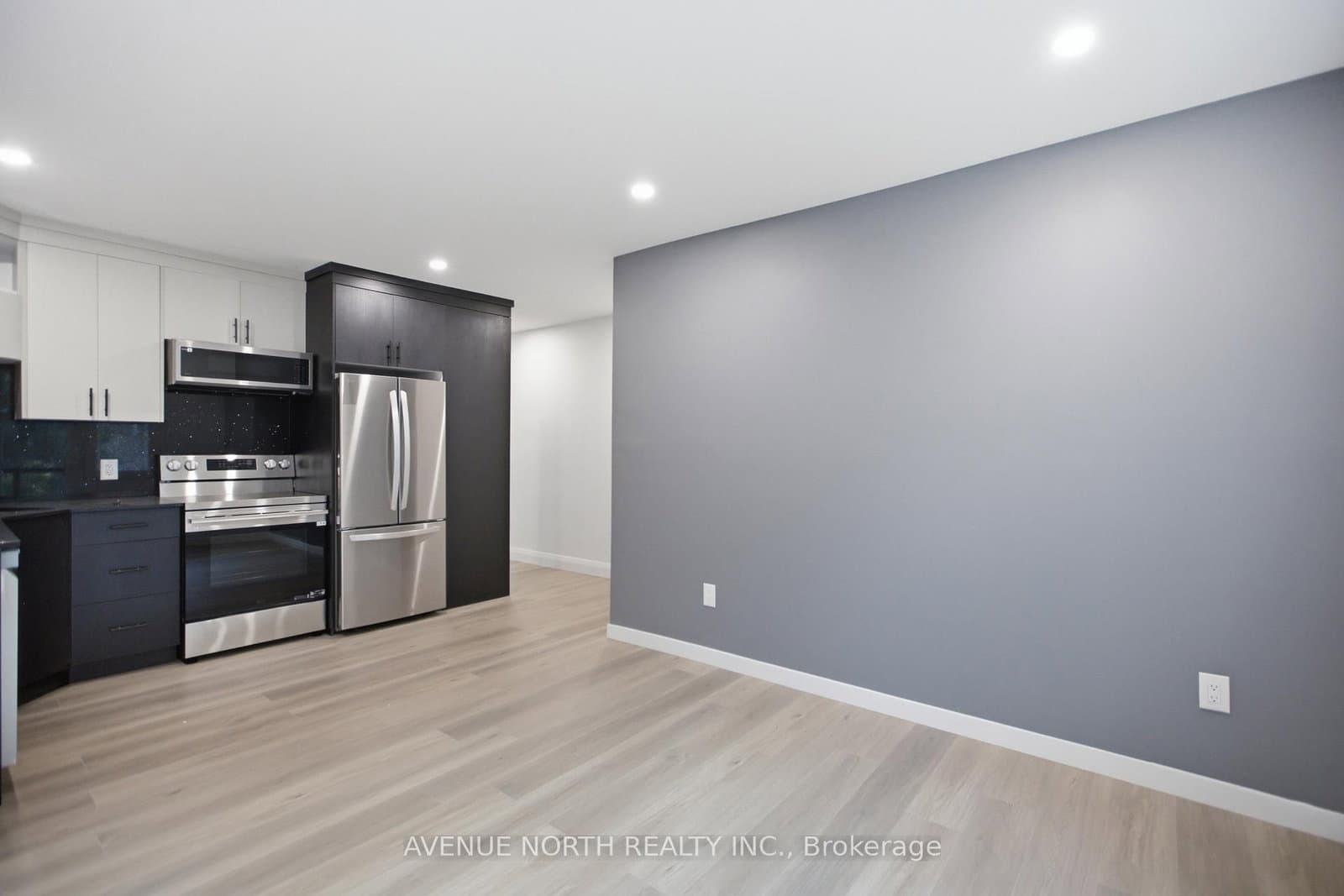 180 CLARENCE ST in Ottawa - Property View