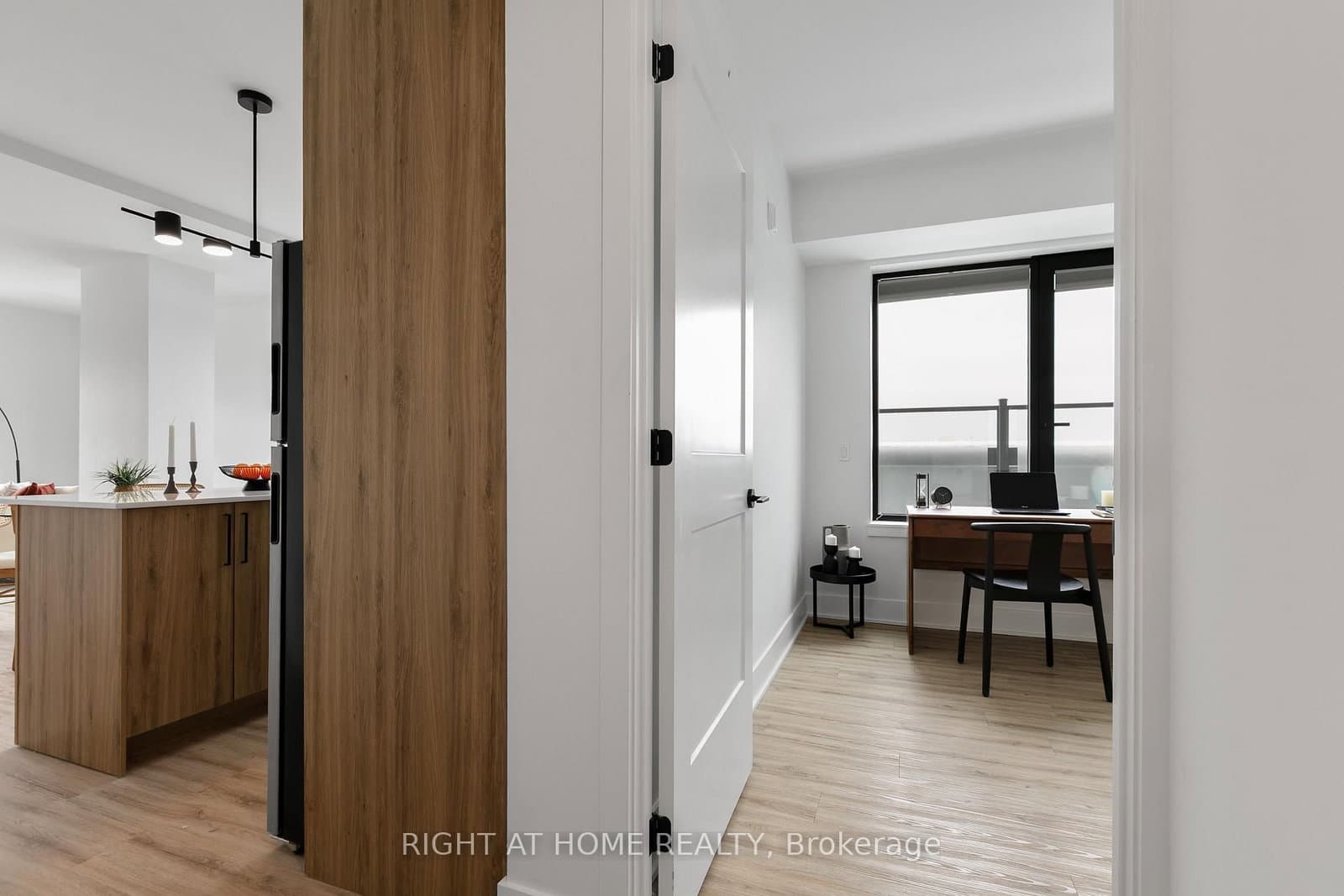 377 WINONA AVE in Ottawa - Property View