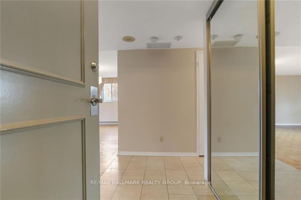 1705 PLAYFAIR DR in Ottawa - Property View