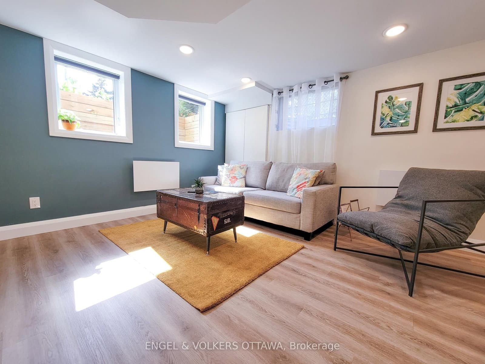 2075 BALHARRIE AVE in Ottawa - Property View