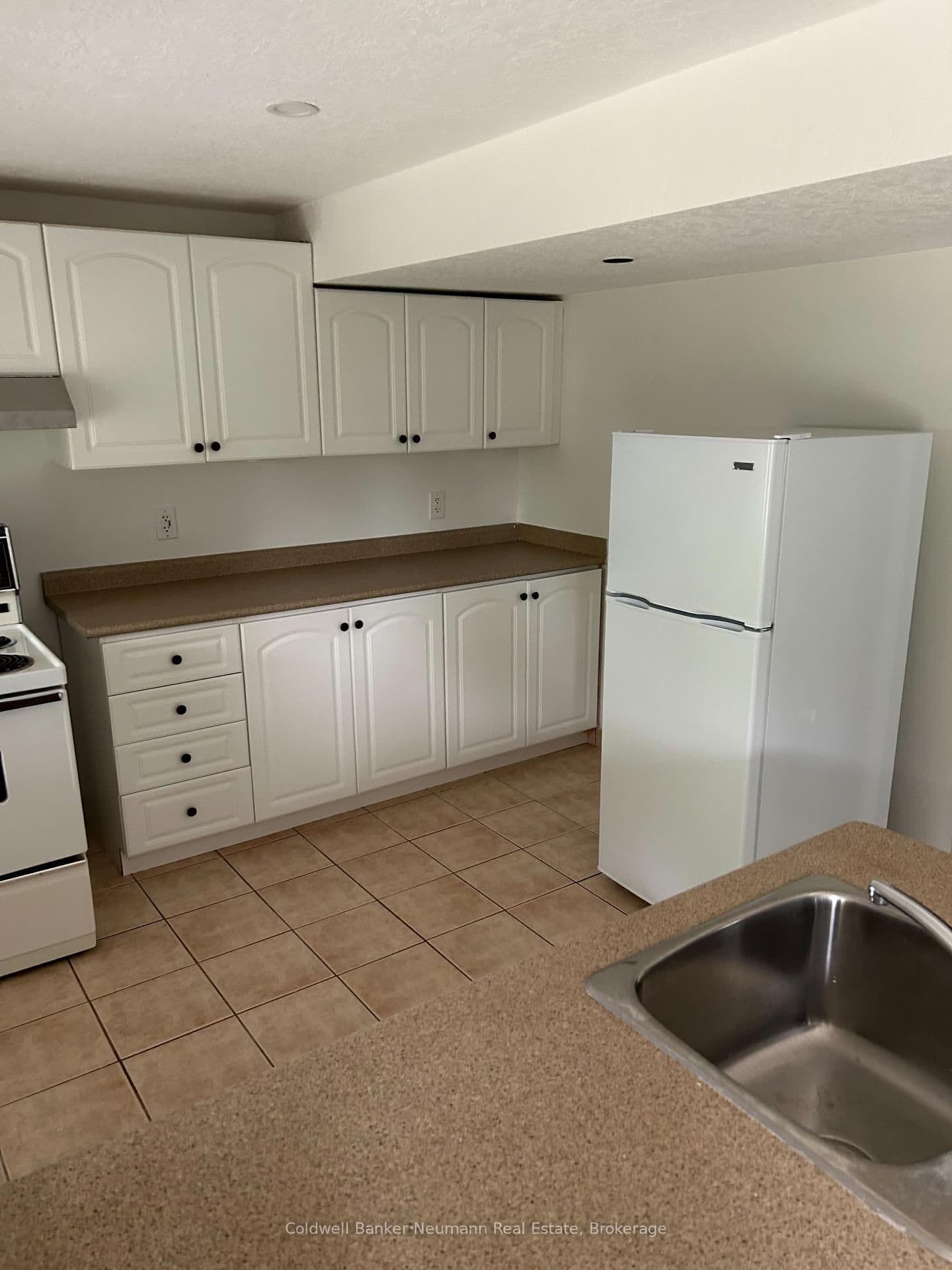 198 SUMMERFIELD DR in Guelph