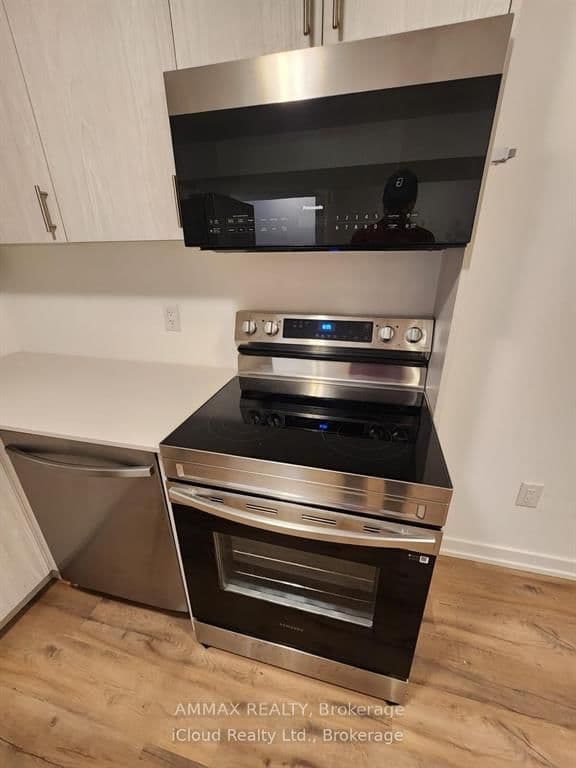 2 MARINA PL in Welland - Property View