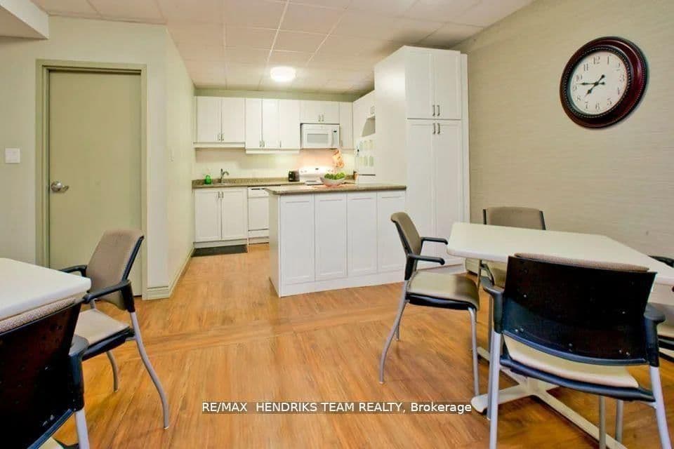 156 FITCH ST in Welland