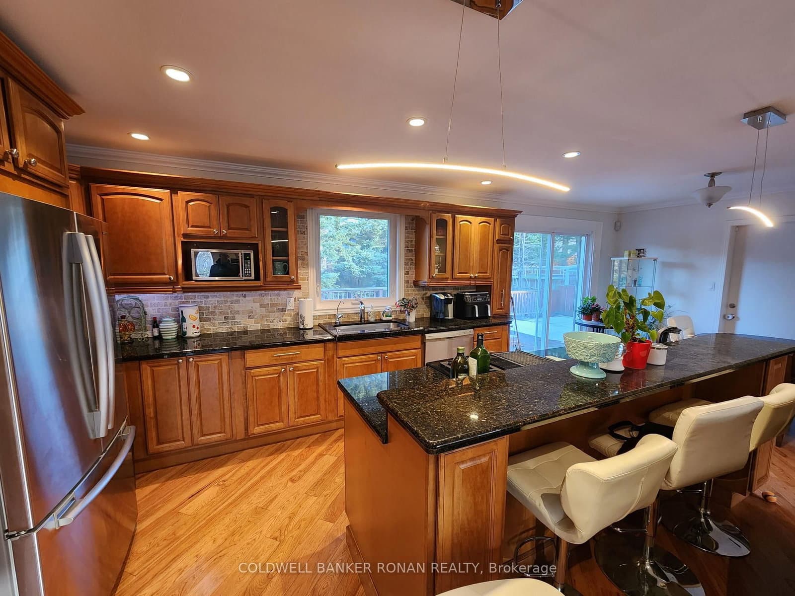 225 LIME KILN RD in Hamilton - Property View