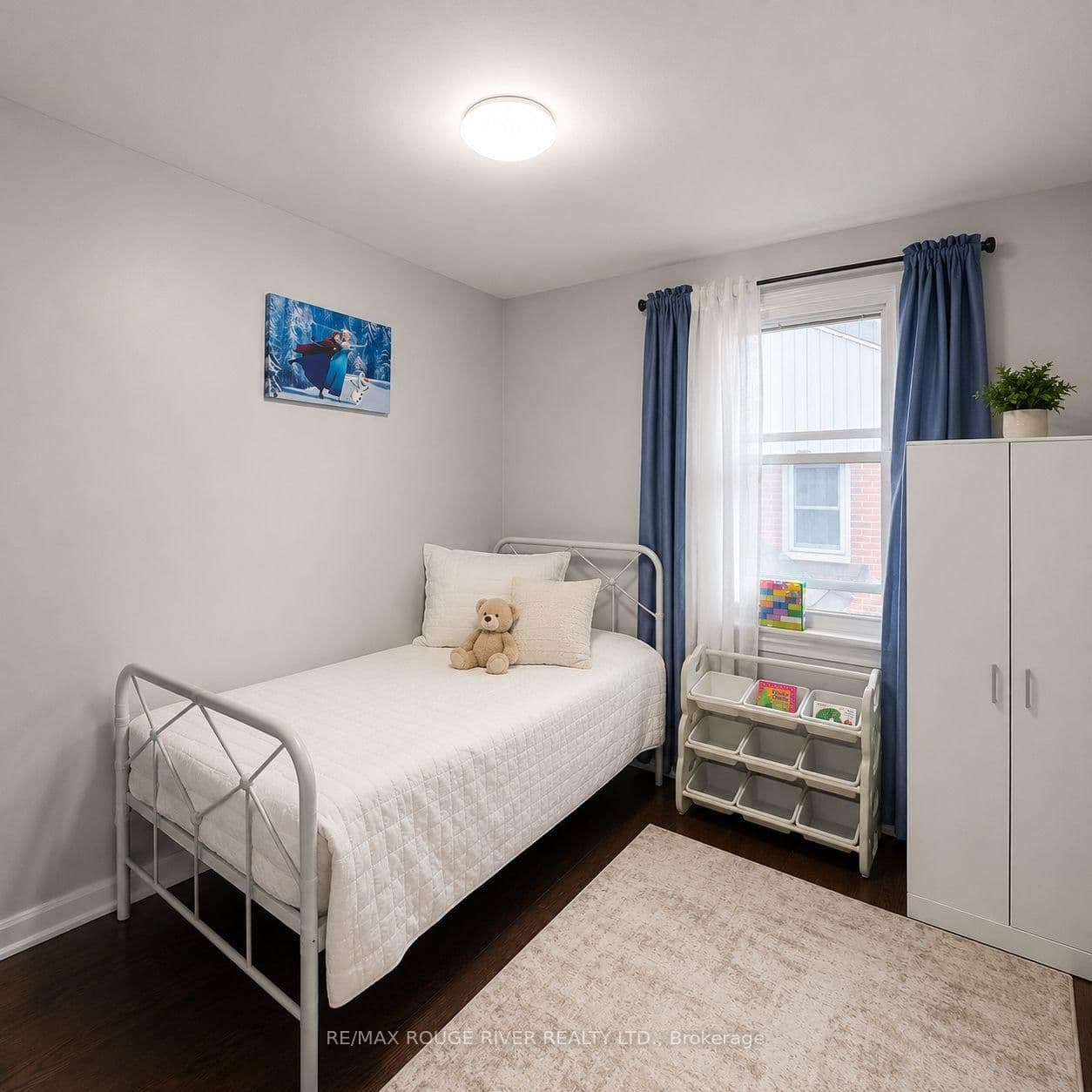 283 E 45TH ST in Hamilton - Property View