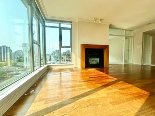 1680 BAYSHORE DR in Vancouver