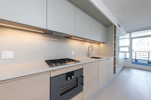 1289 HORNBY ST in Vancouver - Property View