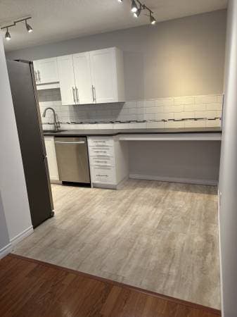 649 BAY ST in Victoria