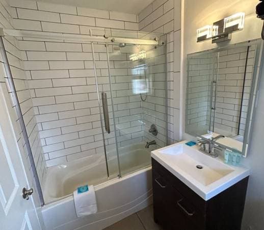3506 ISLAND HWY in Qualicum Beach
