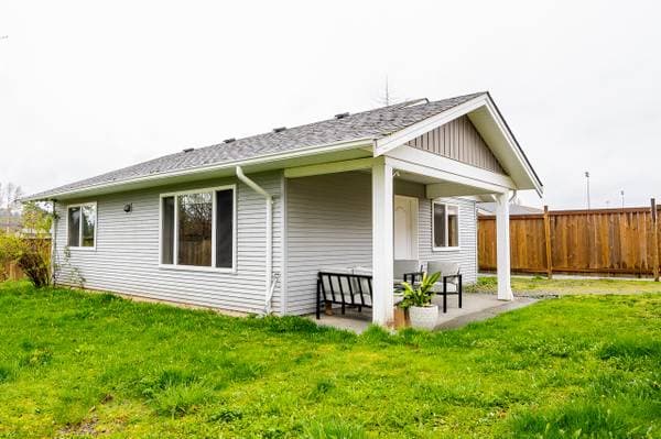 3180 GILANA PL in North Cowichan