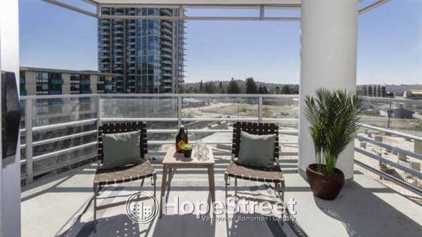 680 SEYLYNN CRES in North Vancouver