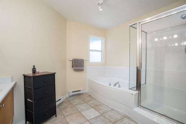 [HIDDEN ADDRESS] - 24514 in Coquitlam