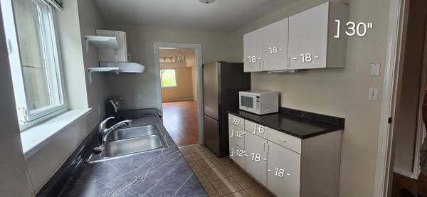[HIDDEN ADDRESS] - 13042 in North Vancouver - Property View