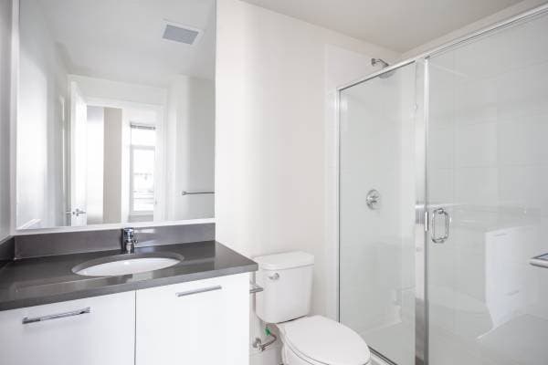 228 NELSONS CRES in New Westminster - Property View