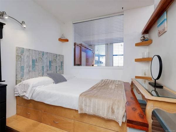 [HIDDEN ADDRESS] - 03679 in Victoria - Property View