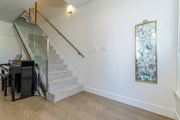 [HIDDEN ADDRESS] - 09013 in North Vancouver - Property View
