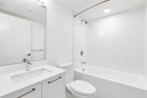 8605 LAUREL ST in Vancouver - Property View