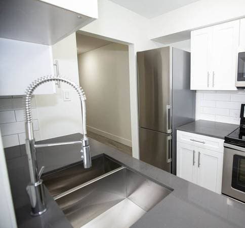 [HIDDEN ADDRESS] - 17935 in New Westminster - Property View