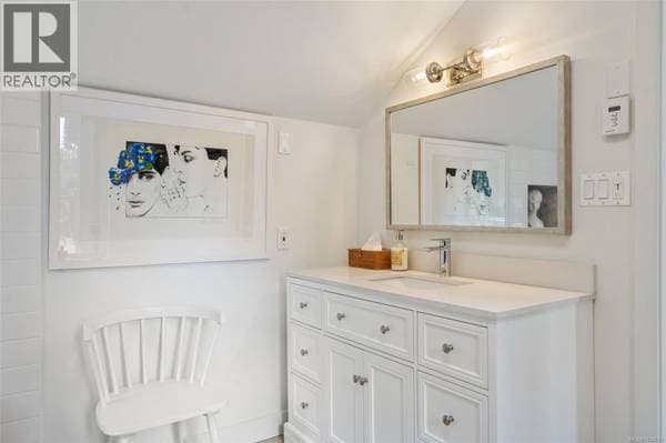 [HIDDEN ADDRESS] - 02414 in North Saanich - Property View