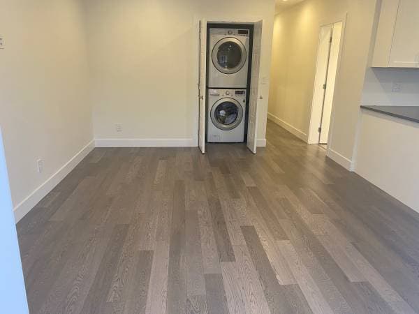 351 E 26TH ST in North Vancouver - Property View