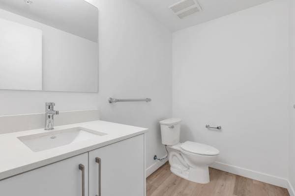 127 E 12TH ST in North Vancouver