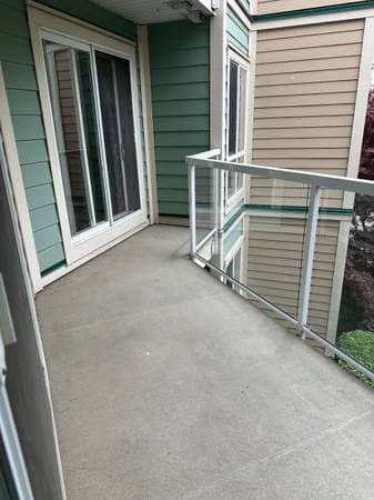 649 BAY ST in Victoria