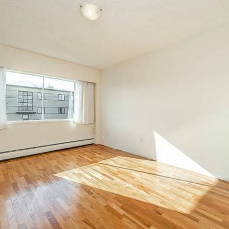 777 COOK ST in Victoria