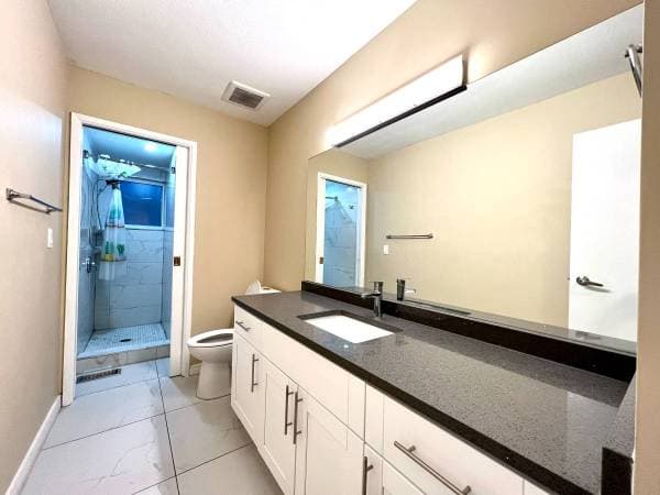 [HIDDEN ADDRESS] - 06143 in Richmond - Property View