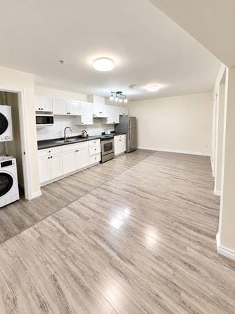 240 E ST in Maple Ridge