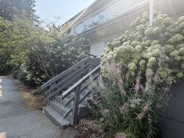 901 S ISLAND NANAIMO HWY in Nanaimo - Property View