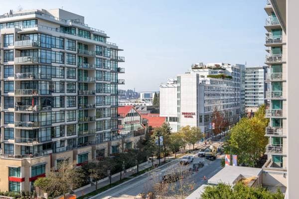 188 E ESPLANADE in North Vancouver - Property View