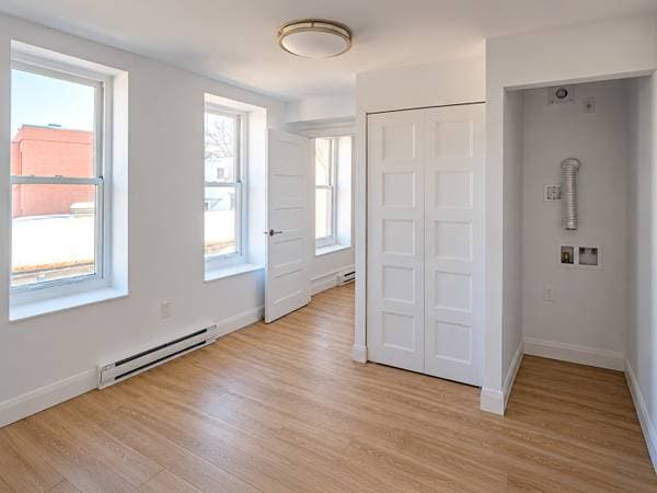 696 RUE SAINT-JEAN in Quebec City