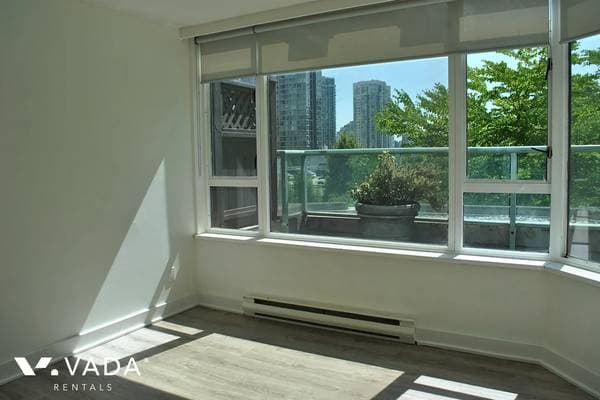 888 HAMILTON ST in Vancouver - Property View