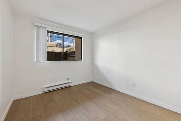1045 HARO ST in Vancouver - Property View