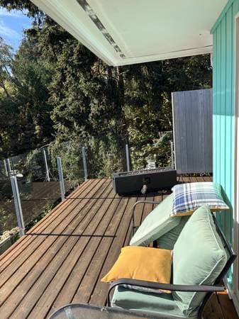 [HIDDEN ADDRESS] - 21524 in White Rock