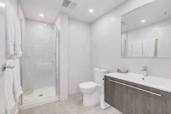 [HIDDEN ADDRESS] - 17881 in West Vancouver - Property View