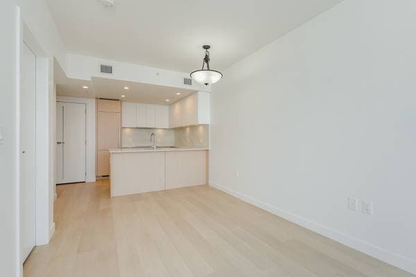 [HIDDEN ADDRESS] - 03976 in Victoria - Property View