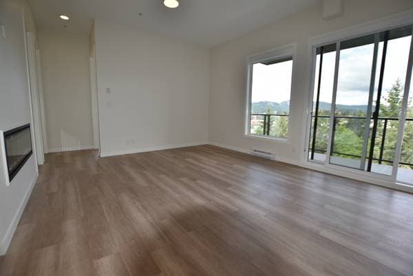 815 ORONO AVE in Langford - Property View